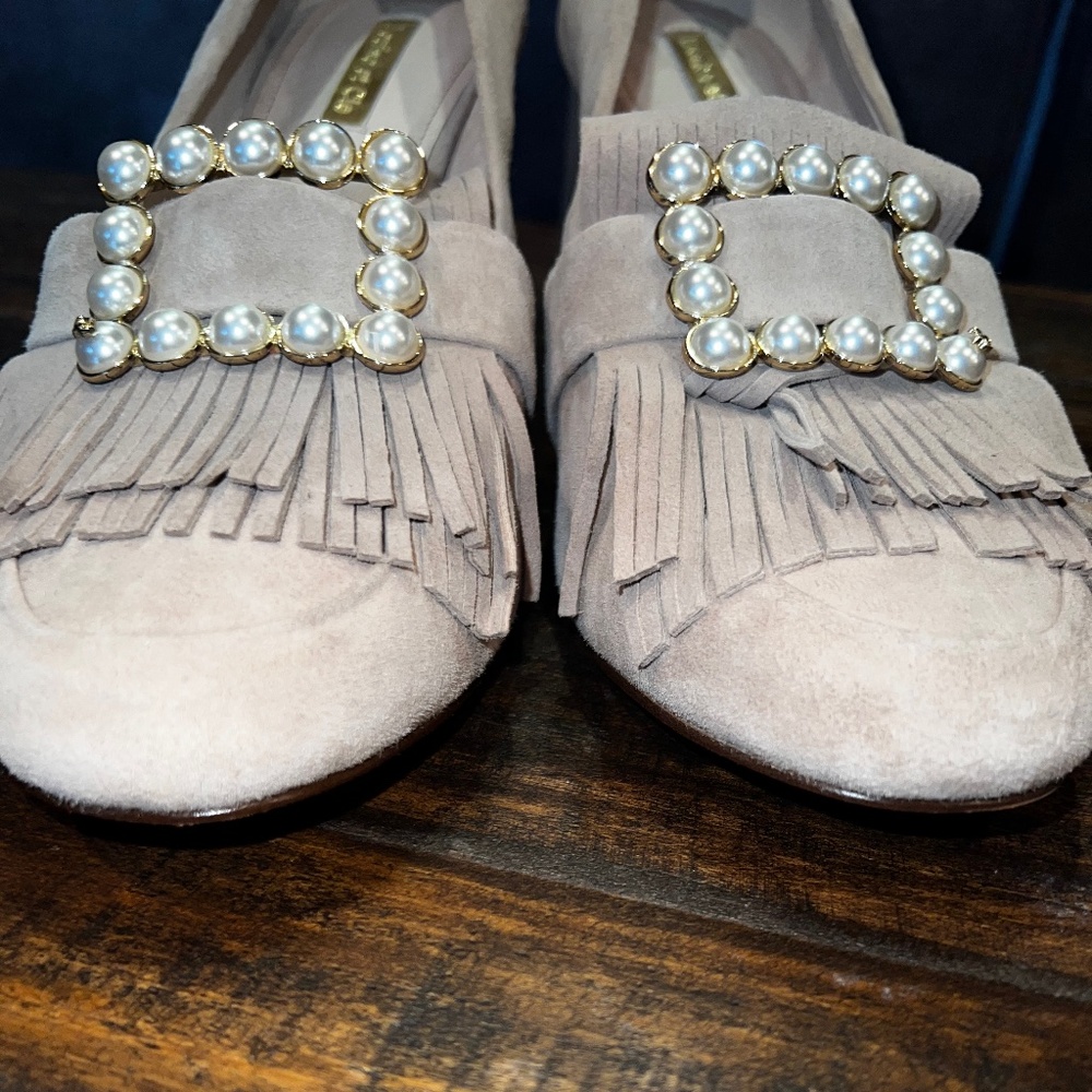 Suede heels - Picture 1 of 6